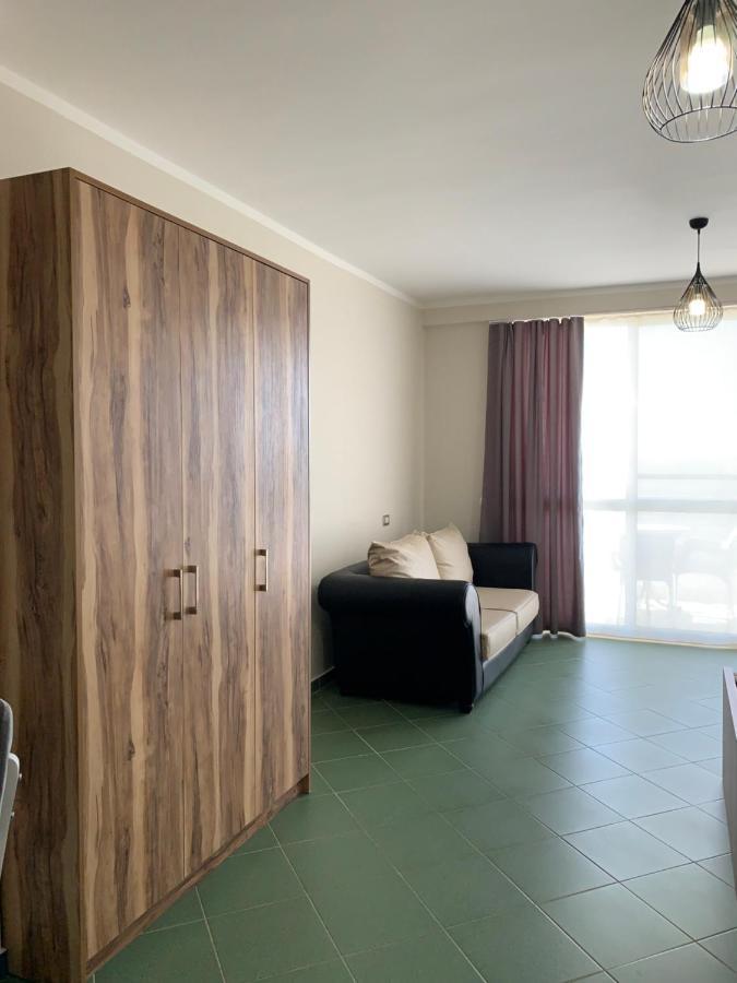 Eri Apartments 4 Shëngjin Buitenkant foto